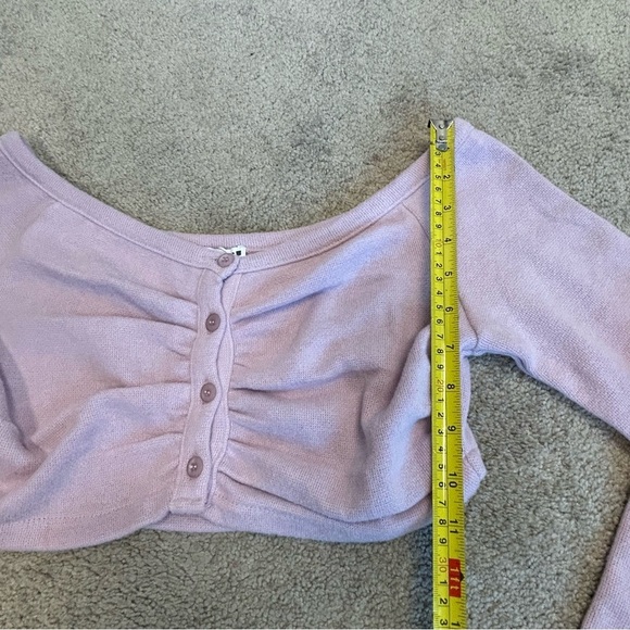Zara Lilac purple long sleeve off the shoulder cropped sweater top button front - Picture 8 of 14